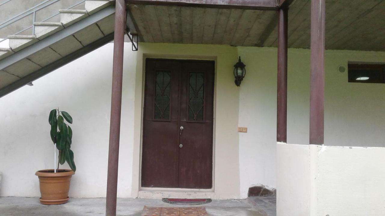 מלון Kvesheti Mti House מראה חיצוני תמונה